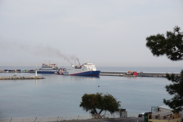 Tägliche Fähre zyprische Hafenstadt Kyrenia mit Tasucu in der Türkei.
